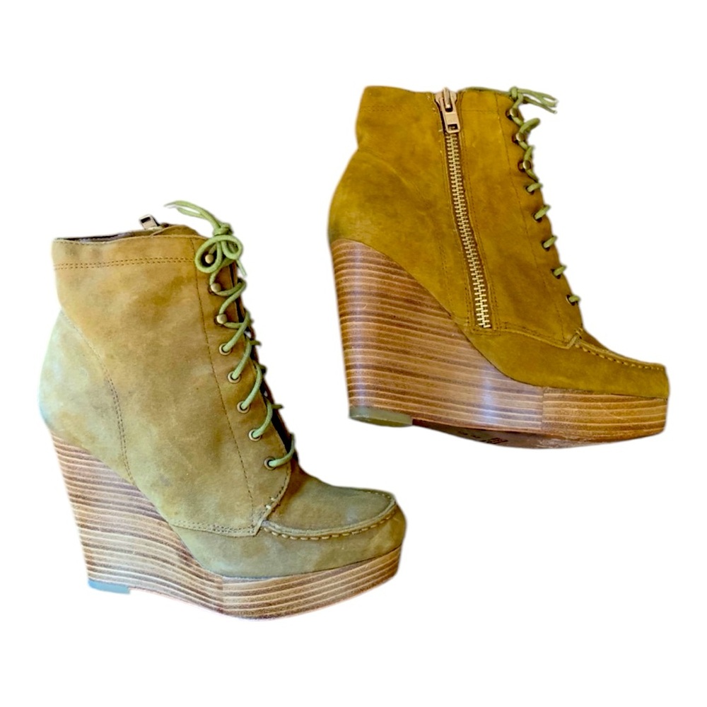 AUTHENTIC COACH LILIANA LACE UP PLATFORM WEDGES - Picture 2 of 7